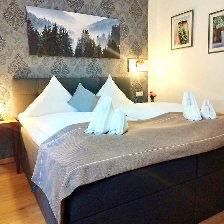 Stadthotel Deggendorf Exteriör bild