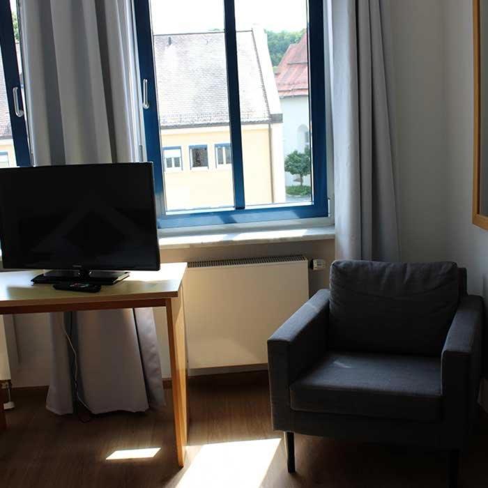 Stadthotel Deggendorf Exteriör bild