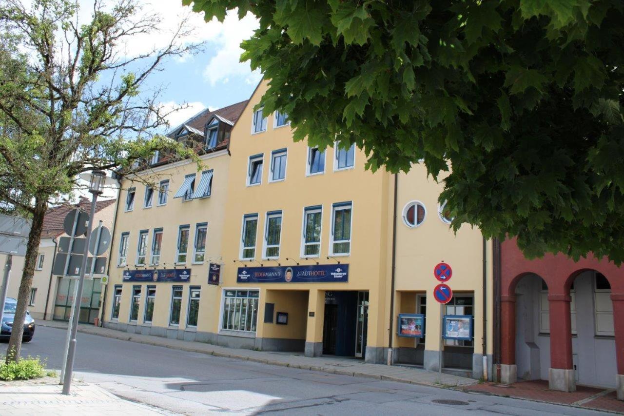 Stadthotel Deggendorf Exteriör bild